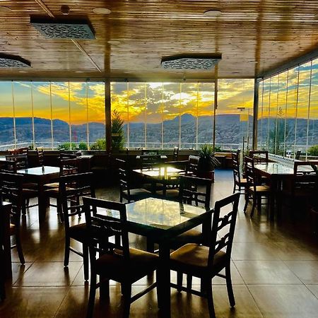 Esperanza Petra Bed & Breakfast วาดี มูซา ภายนอก รูปภาพ