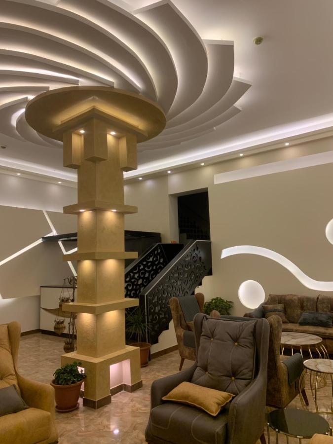 Esperanza Petra Bed & Breakfast วาดี มูซา ภายนอก รูปภาพ