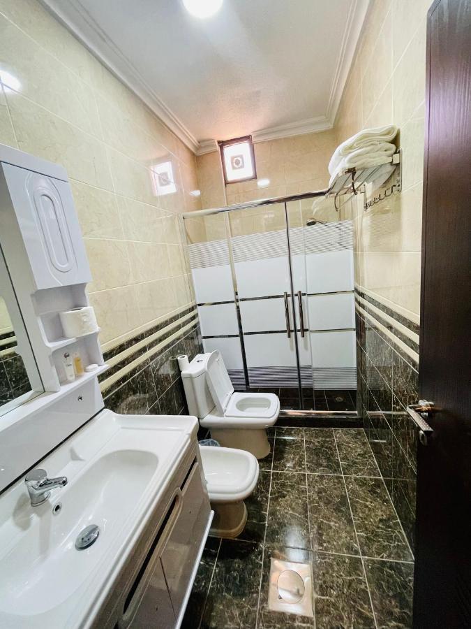 Esperanza Petra Bed & Breakfast วาดี มูซา ภายนอก รูปภาพ