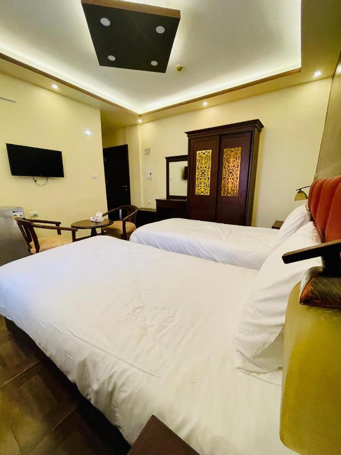 Esperanza Petra Bed & Breakfast วาดี มูซา ภายนอก รูปภาพ