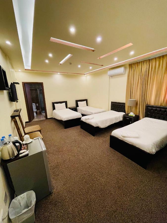 Esperanza Petra Bed & Breakfast วาดี มูซา ภายนอก รูปภาพ